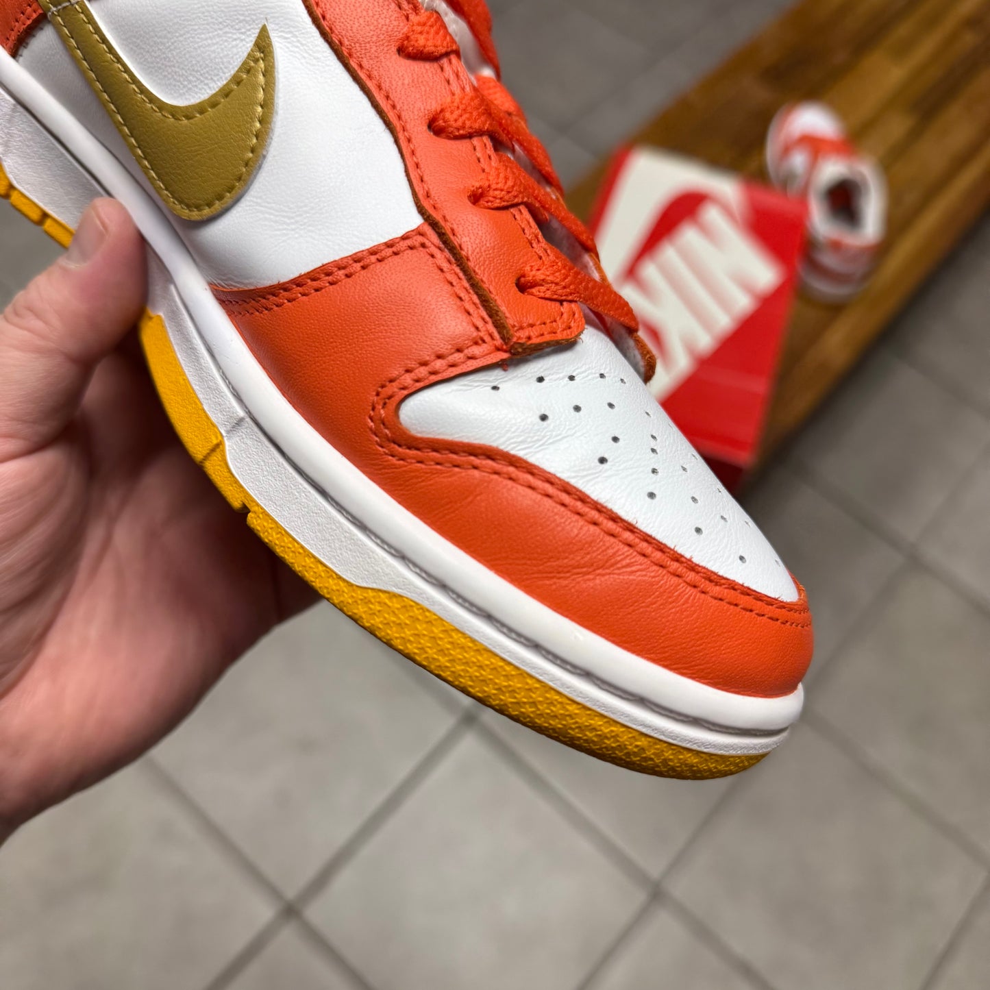 Dunk Low Orange University Gold (Worn)