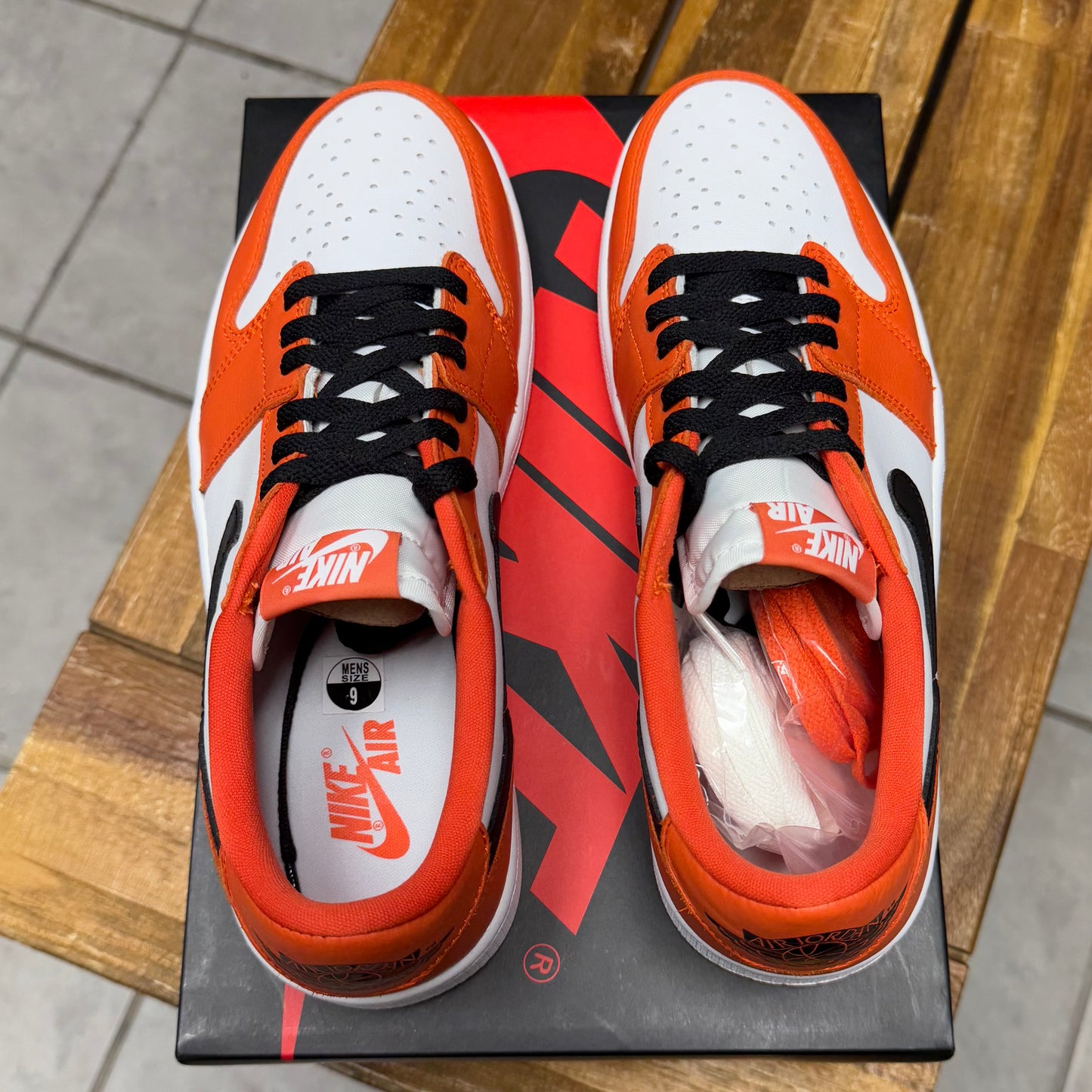 Jordan 1 Low OG Starfish