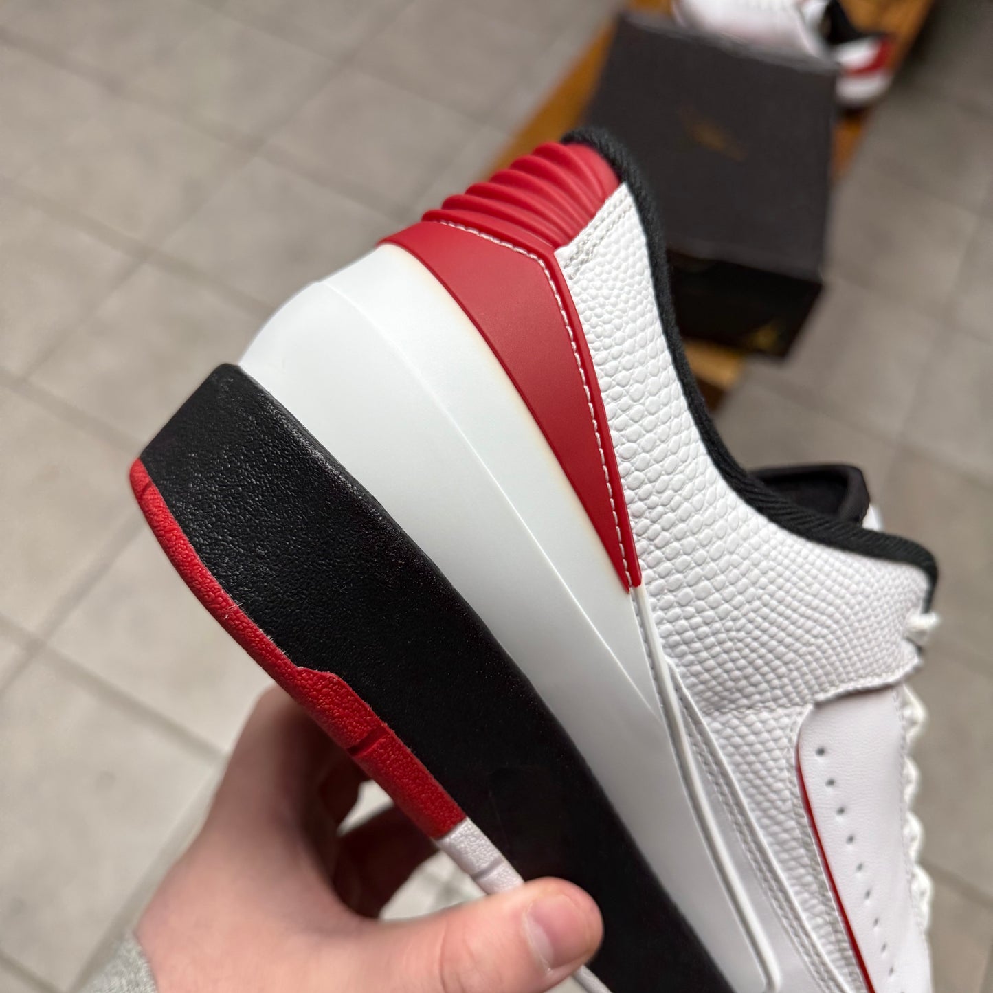 Jordan 2 Retro Low Chicago 2016 (Worn)