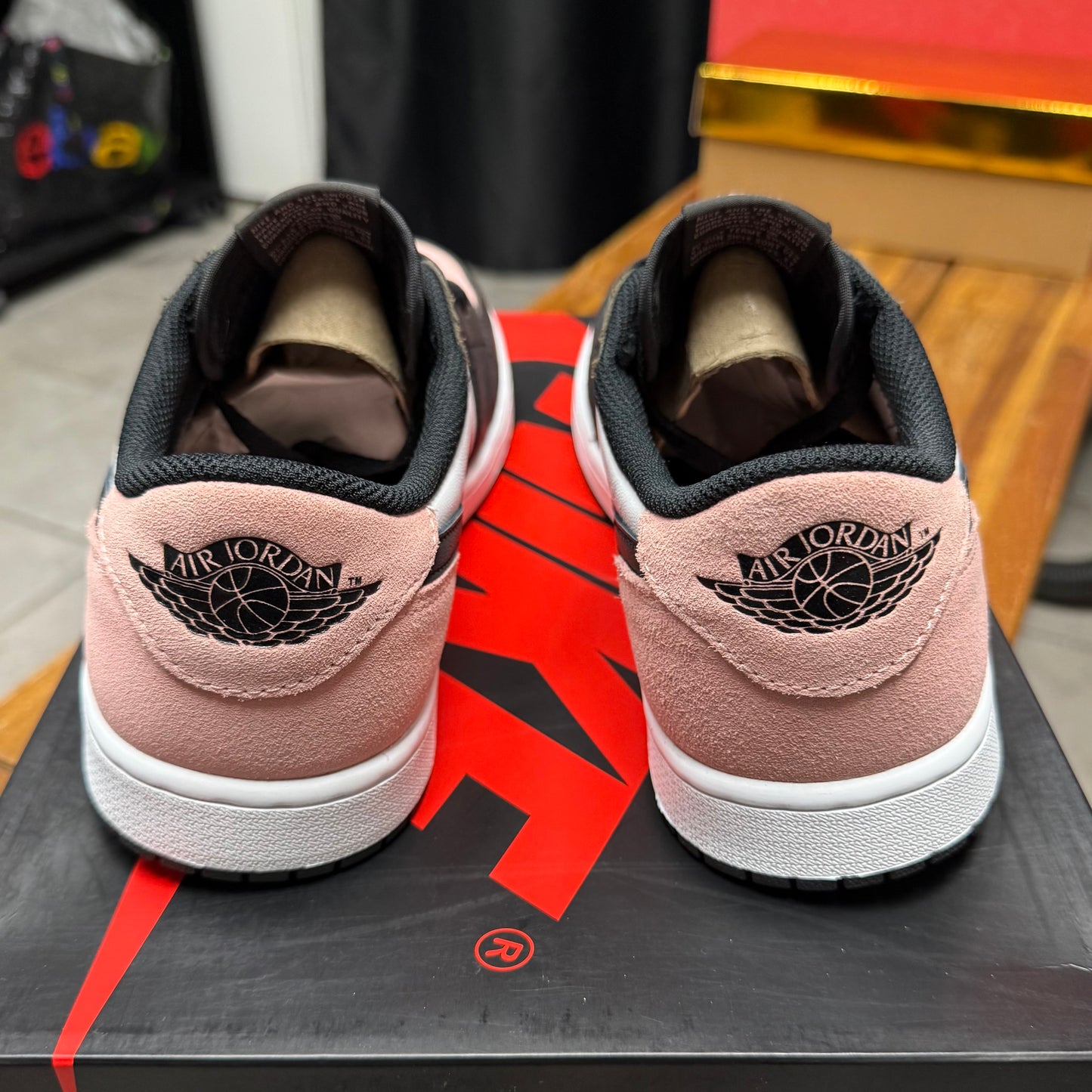 Jordan 1 Low OG Bleached Coral (Worn)