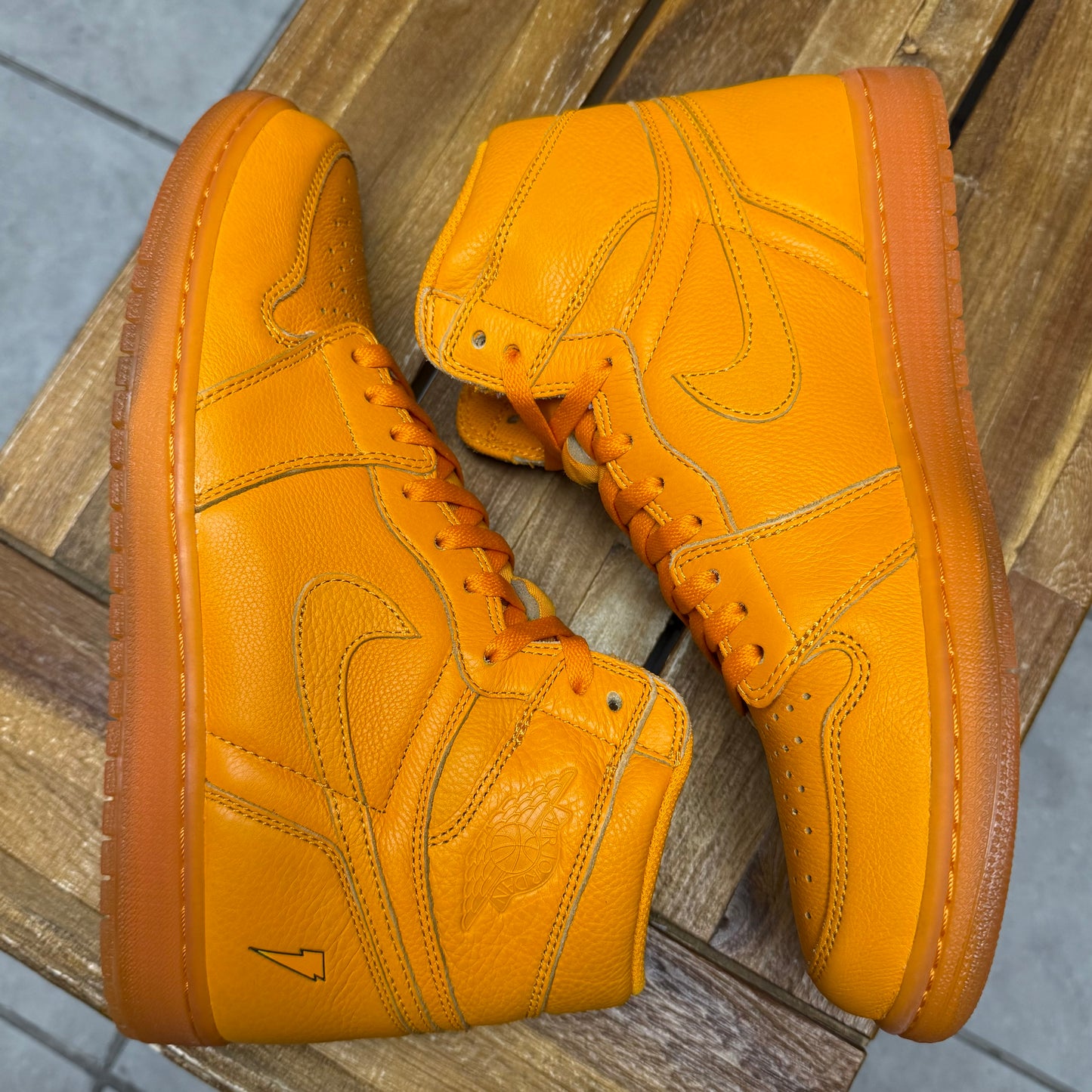 Jordan 1 High OG G8RD Orange Peel (Worn)