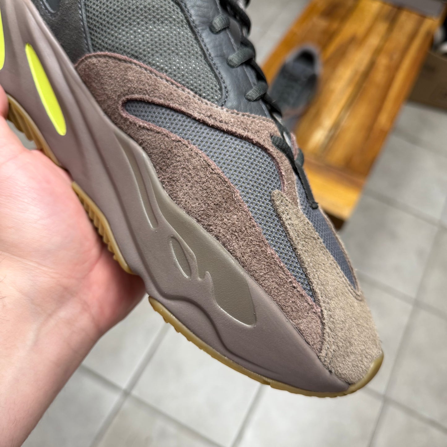Yeezy Boost 700 ‘Mauve’ (Worn)