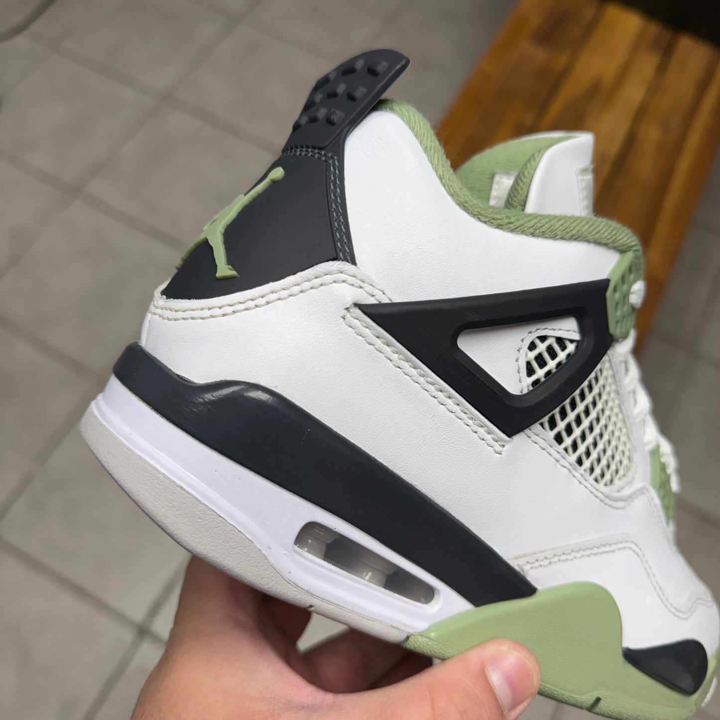 Jordan 4 Seafoam (Worn)