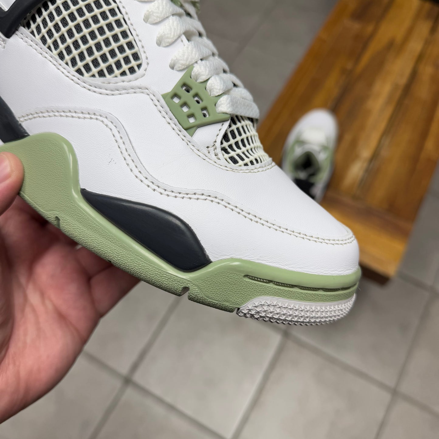 Jordan 4 Seafoam (Worn)