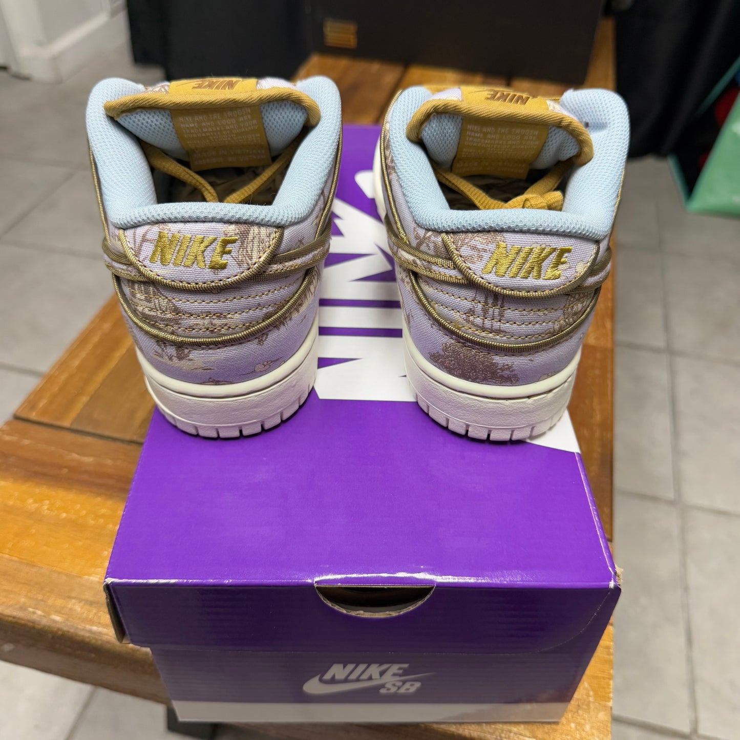 Dunk Low SB Premium City of Style Pack