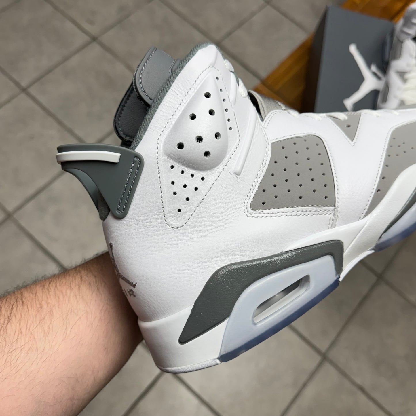 Jordan 6 Cool Grey (Worn)