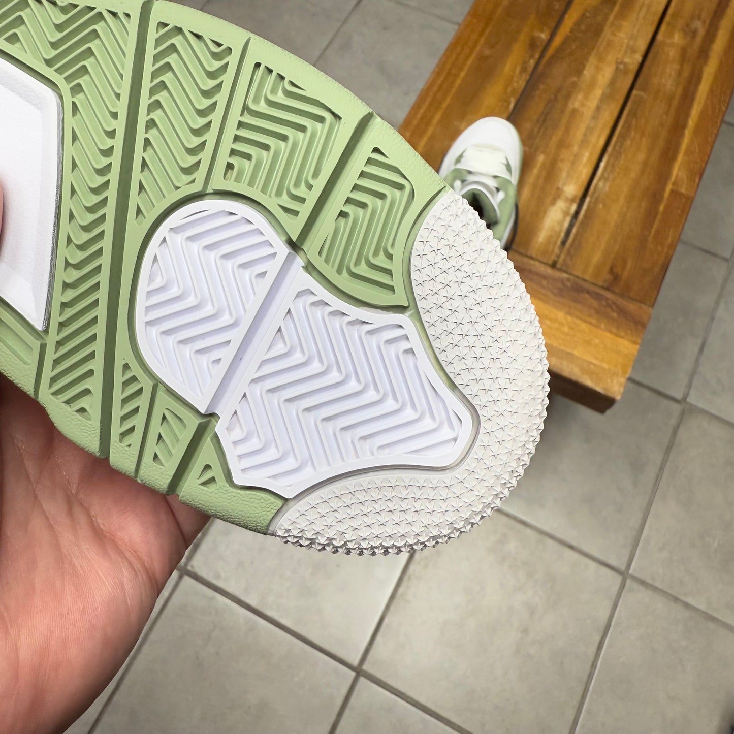 Jordan 4 Seafoam (Worn)