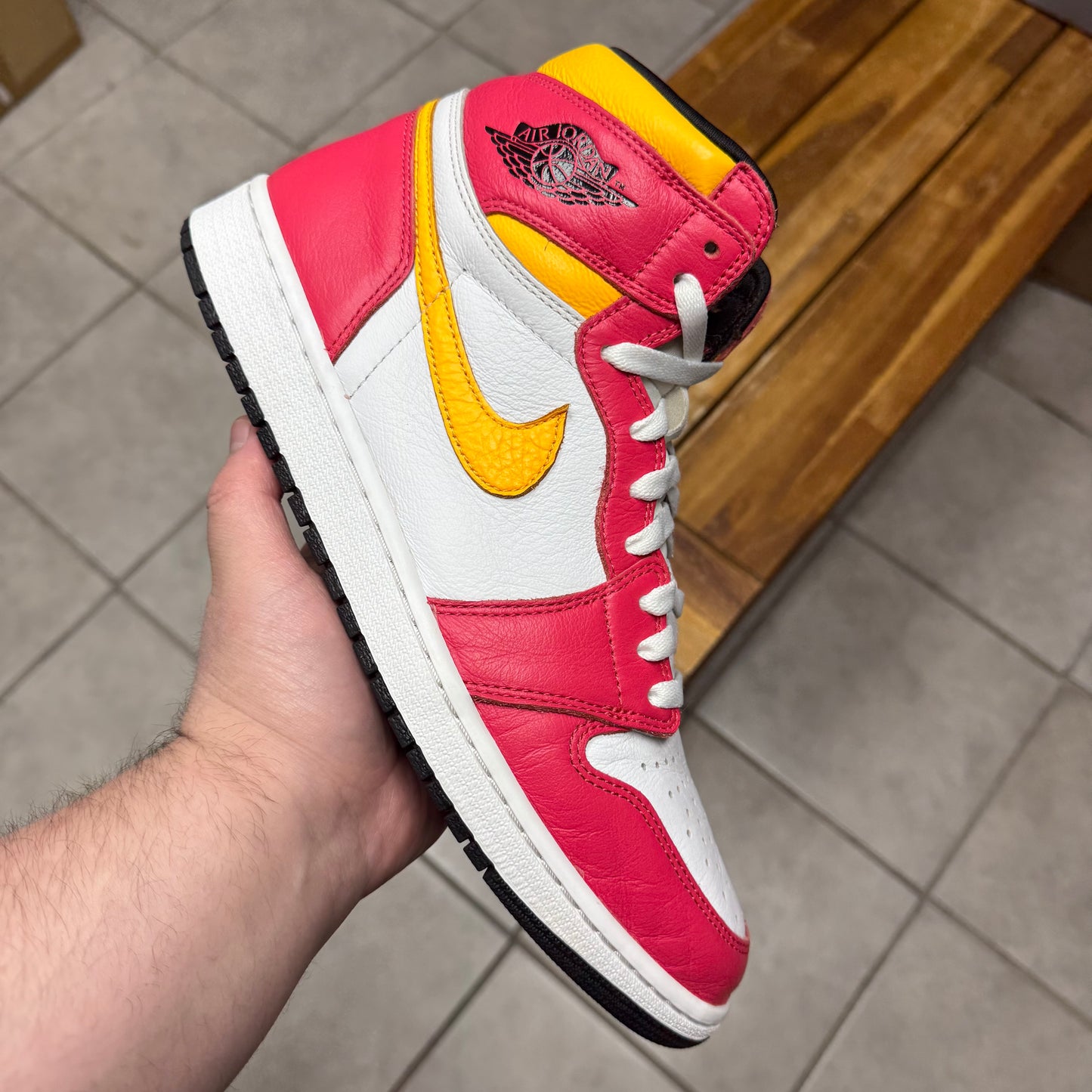 Jordan 1 High OG Light Fusion Red (Worn)