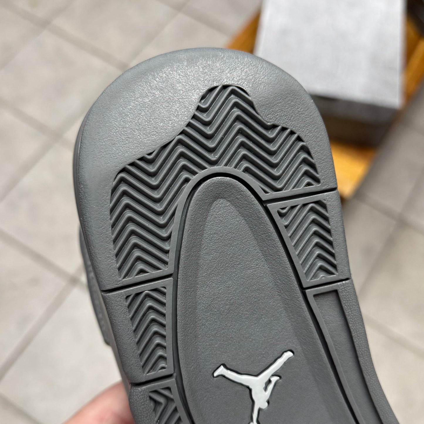 Jordan 4 Wet Cement (Worn)