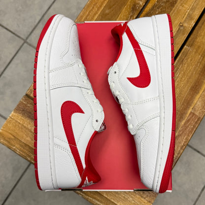 Jordan 1 Low OG University Red (Worn)
