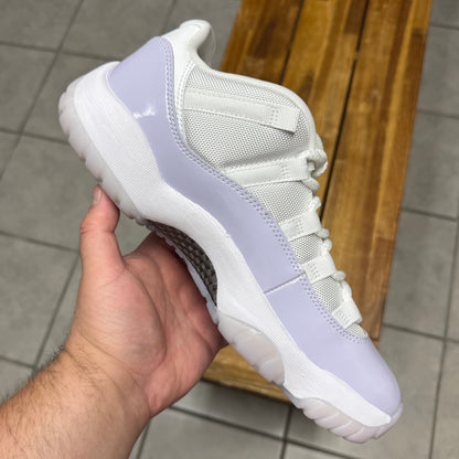 Jordan 11 Low Pure Violet