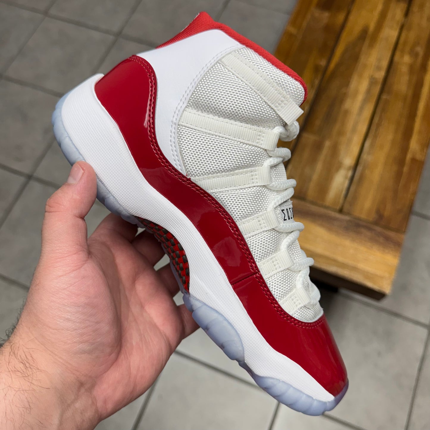 Jordan 11 Cherry