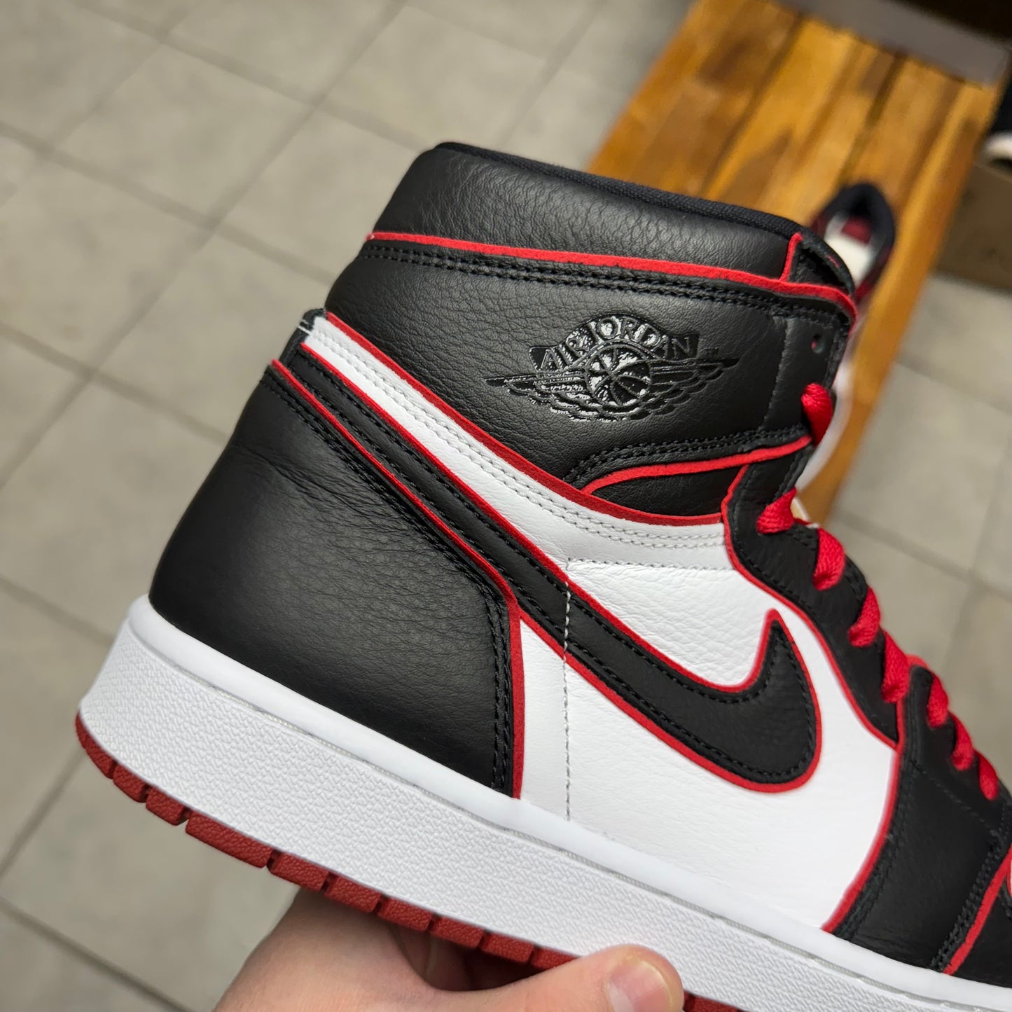 Jordan 1 High Bloodline (Worn)