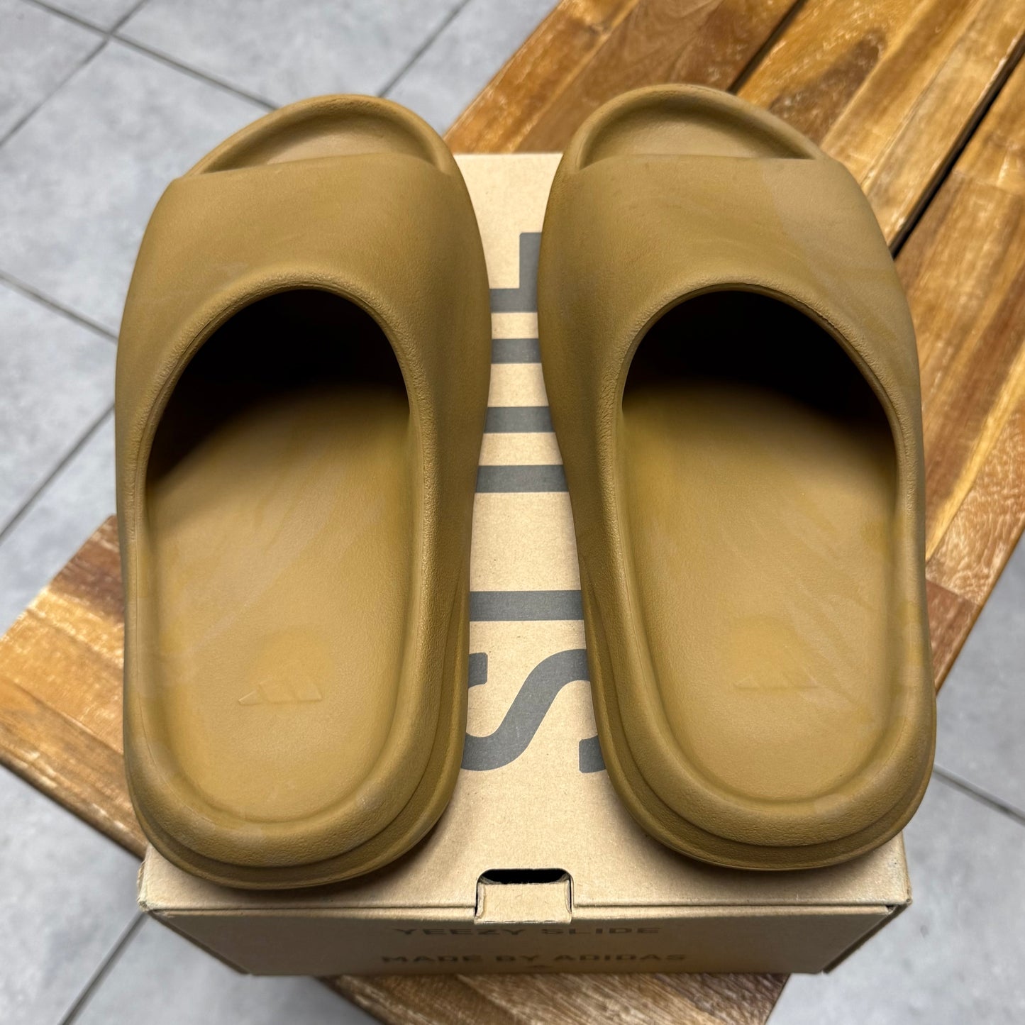 Yeezy Slide Ochre (Worn)