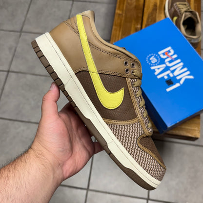 Dunk Low x Undefeated ‘Canteen’ (Worn)