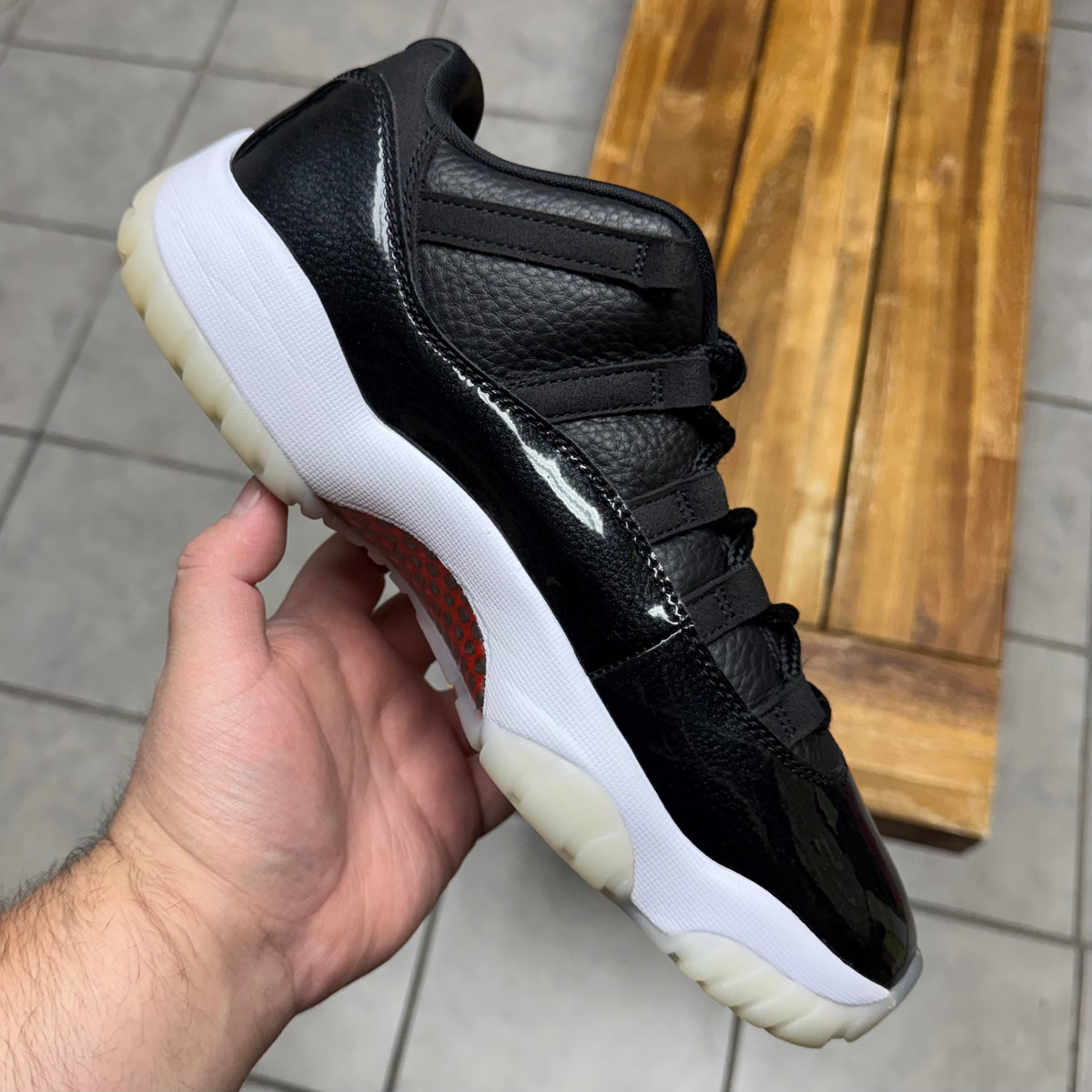 Jordan 11 Low ‘72-10’ (Worn)
