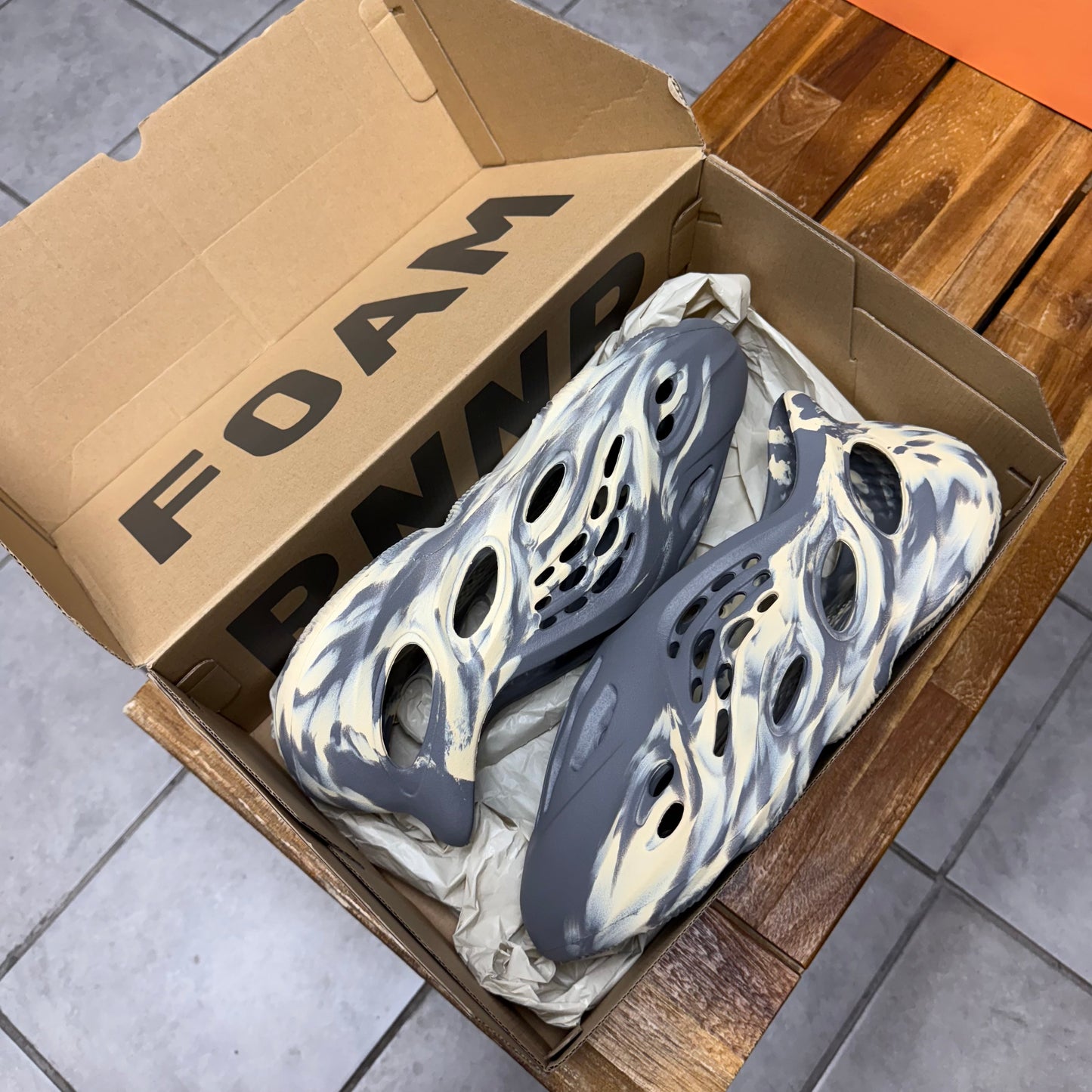 Yeezy Foam RNNR MXT Moon Gray (Worn)