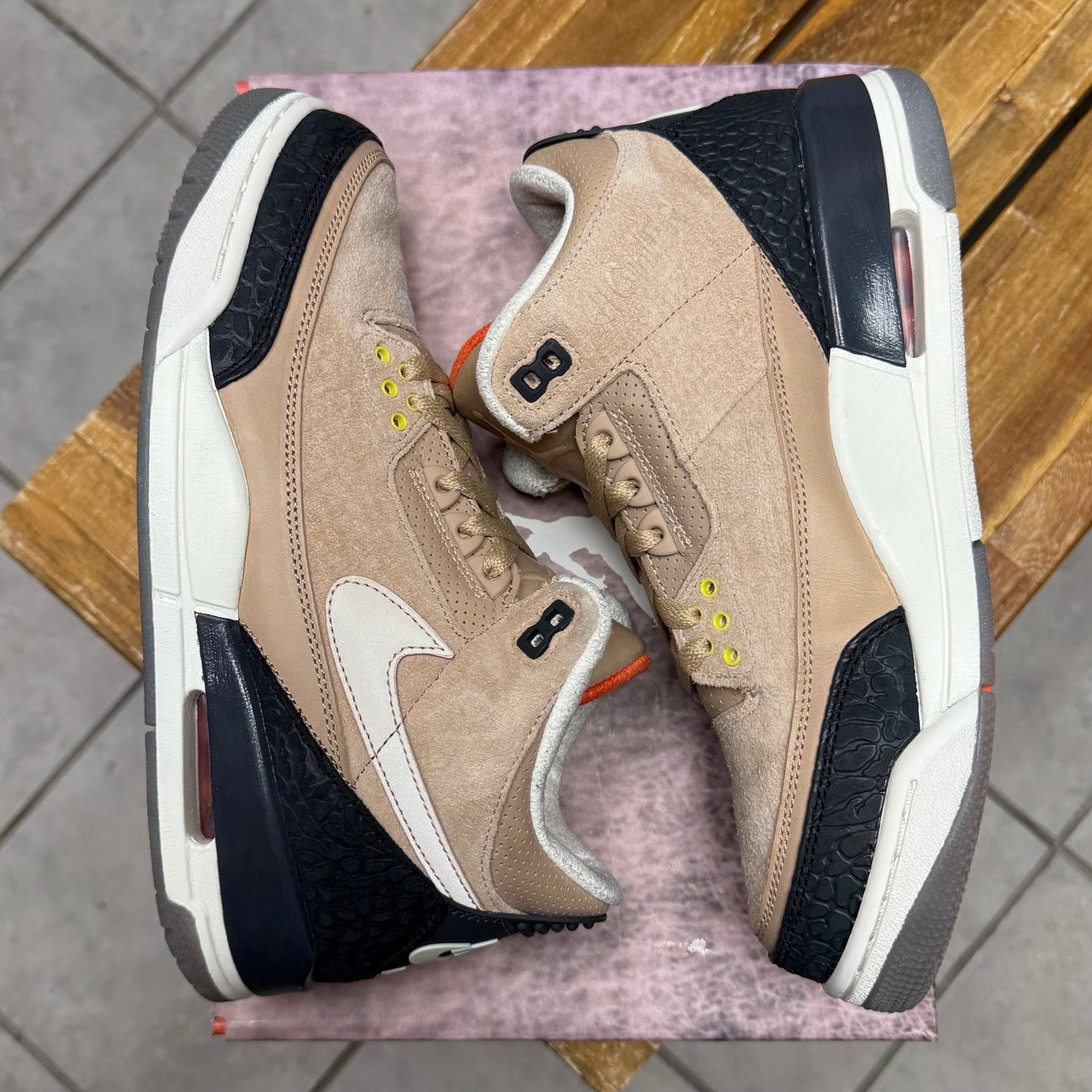 Air Jordan 3 Retro JTH ‘Bio Beige’ (Worn)