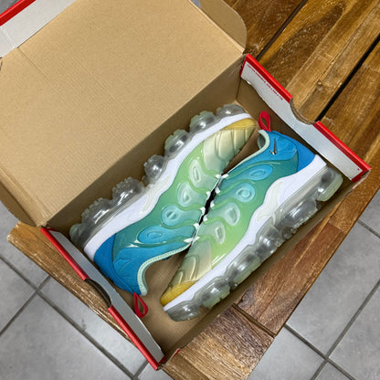 Nike Air VaporMax Plus Mint Foam Laser Blue (Worn)