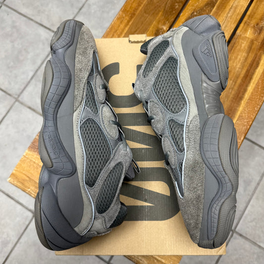 Yeezy 500 Granite (Worn)