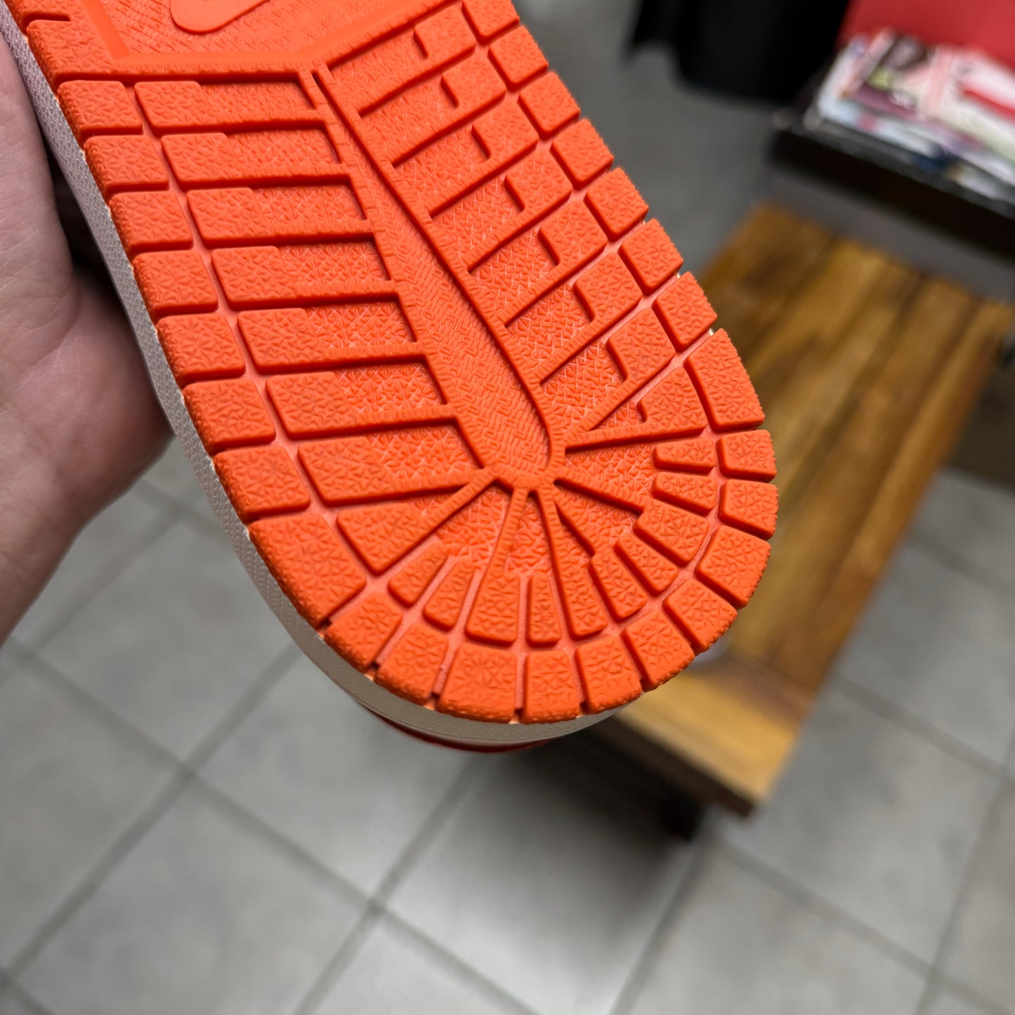 Jordan 1 Low OG Starfish (Worn)