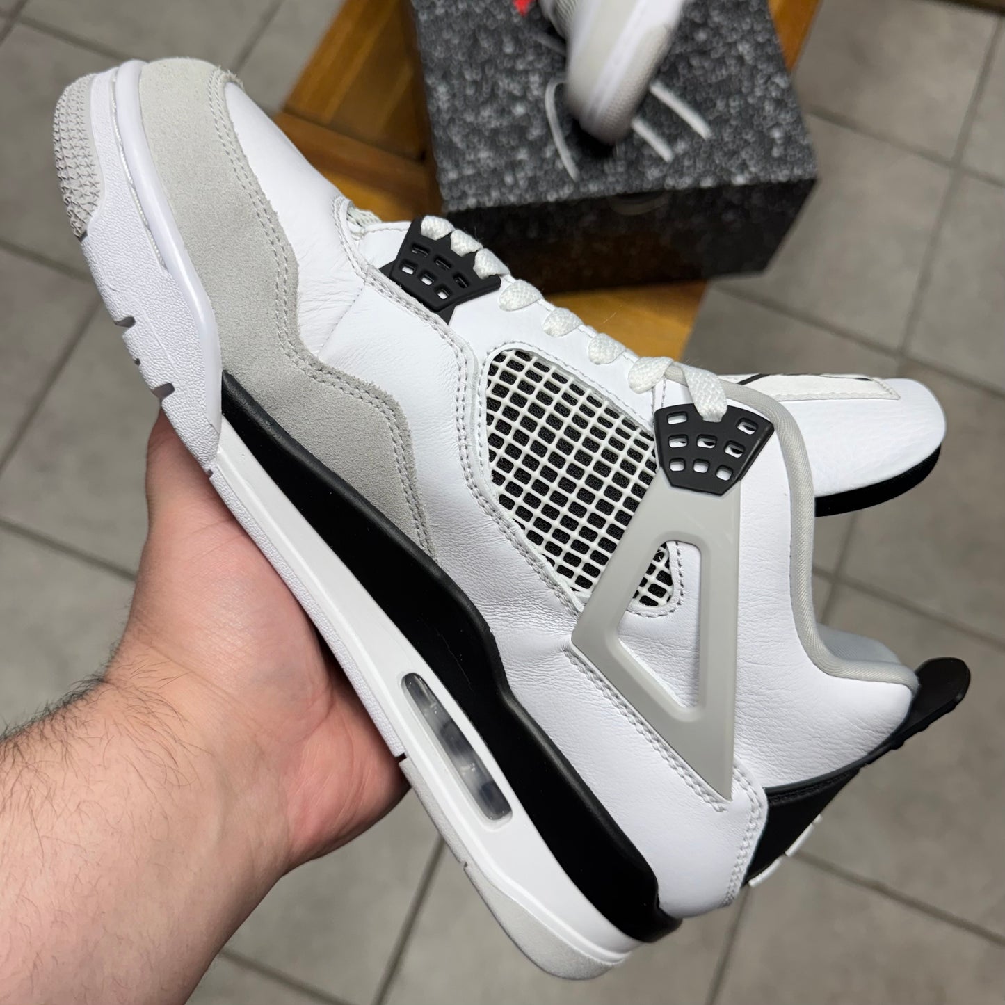 Jordan 4 Military Black (Worn)