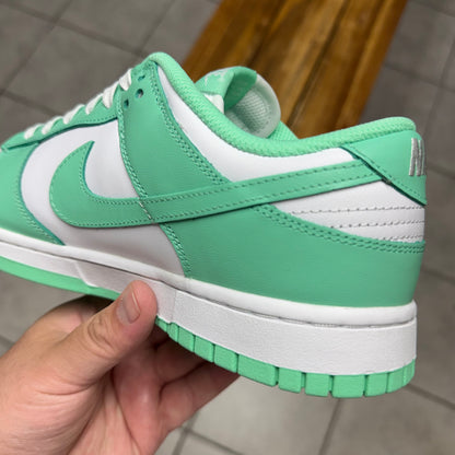 Dunk Low Green Glow (Worn)