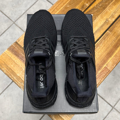 UltraBoost 1.0 Triple Black (Worn)