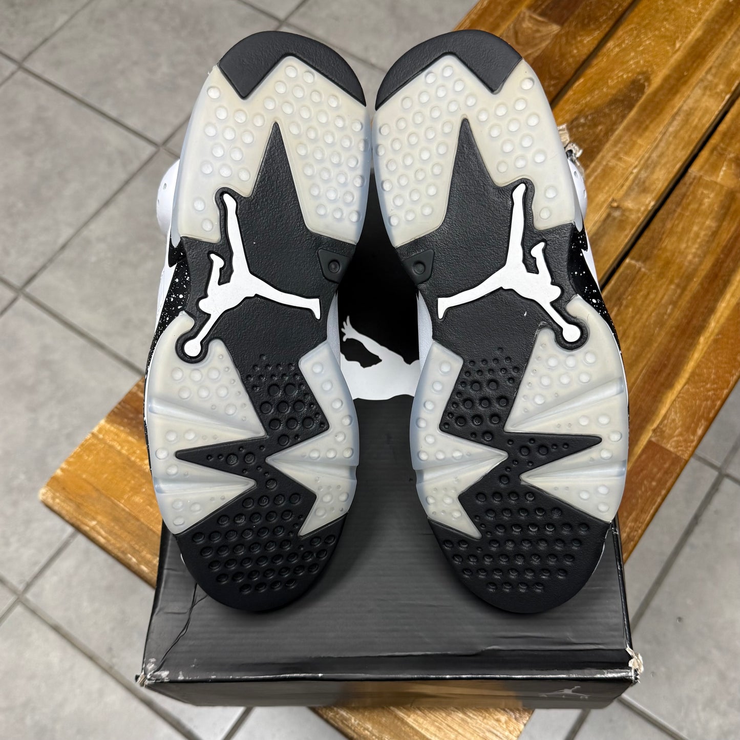 Jordan 6 Reverse Oreo (Worn)