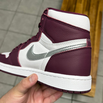 Jordan 1 High OG Bordeaux (Worn)