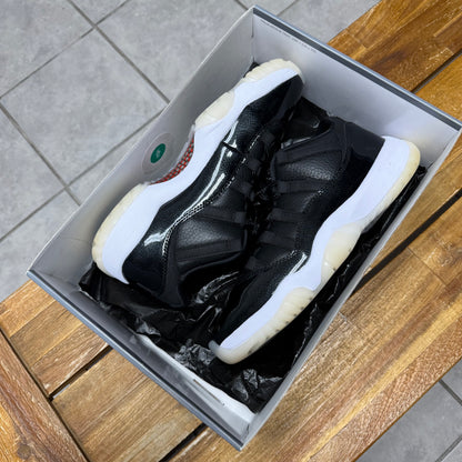 Jordan 11 Low 72-10 (Worn)