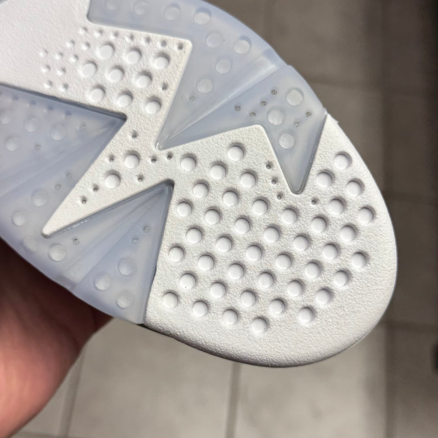 Jordan 6 UNC (Worn)