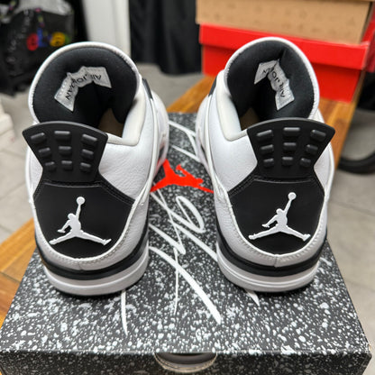 Jordan 4 Military Black