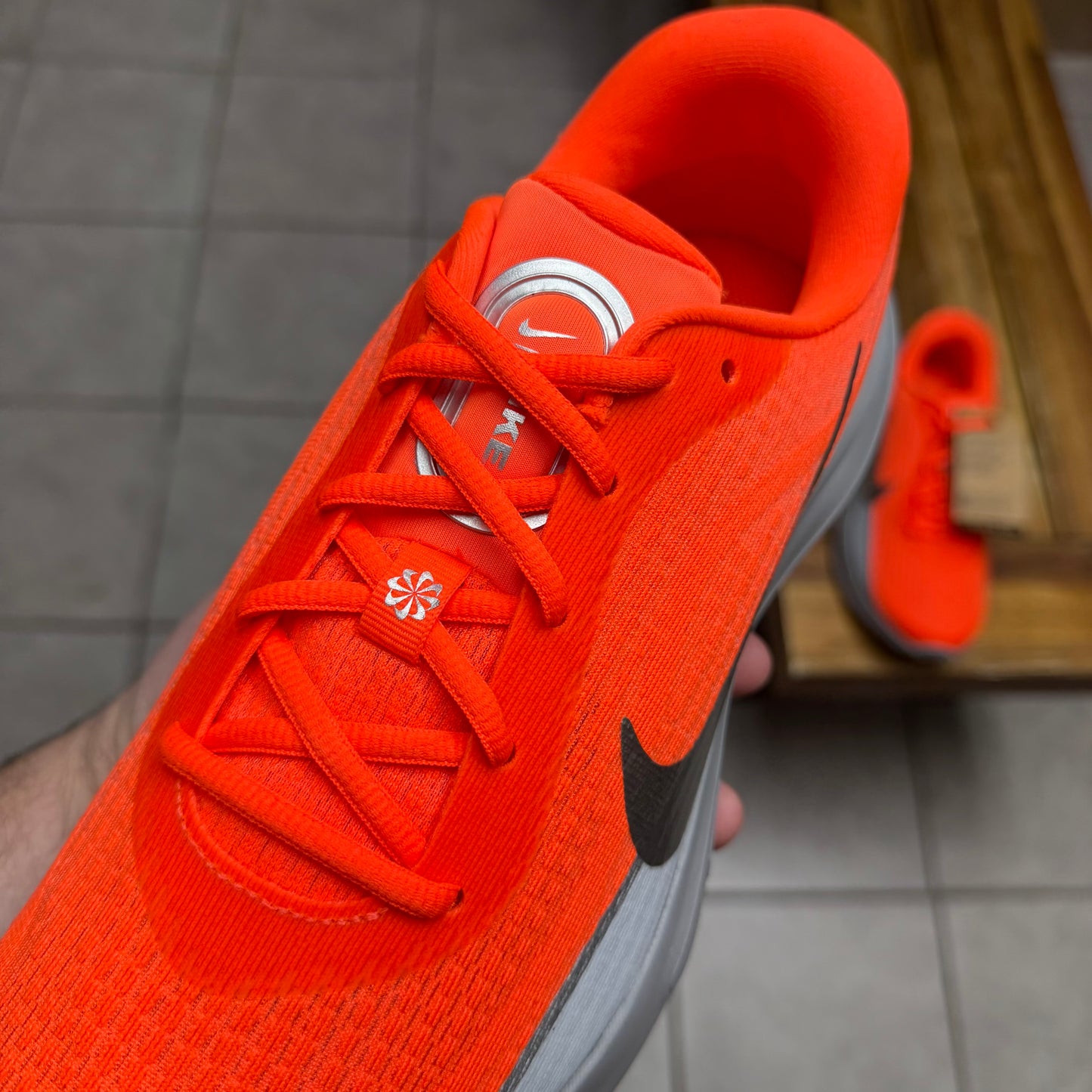 Nike Journey Run Premium Hyper Crimson