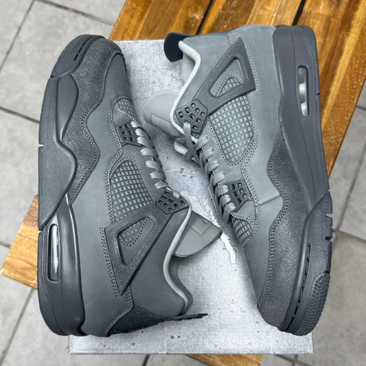Jordan 4 Wet Cement (Worn)
