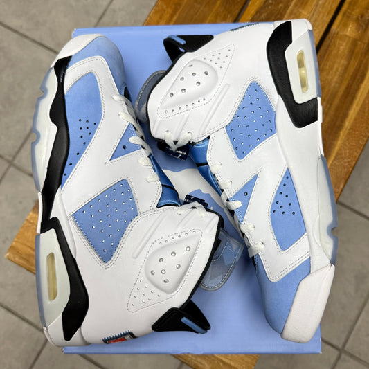 Jordan 6 UNC (Worn)