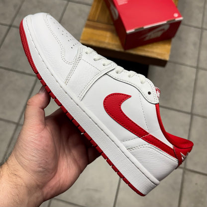 Jordan 1 Low OG University Red (Worn)