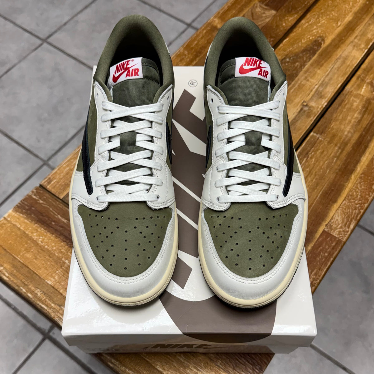 Jordan 1 Low OG x Travis Scott Medium Olive (Worn)