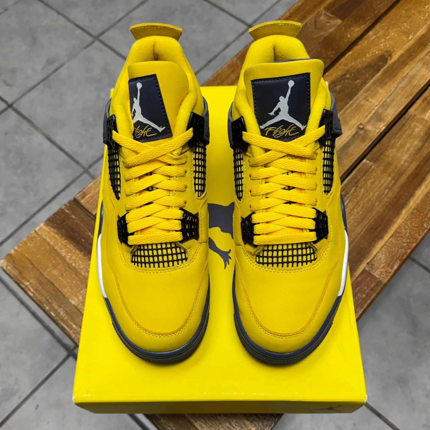 Jordan 4 Lightning (Worn)
