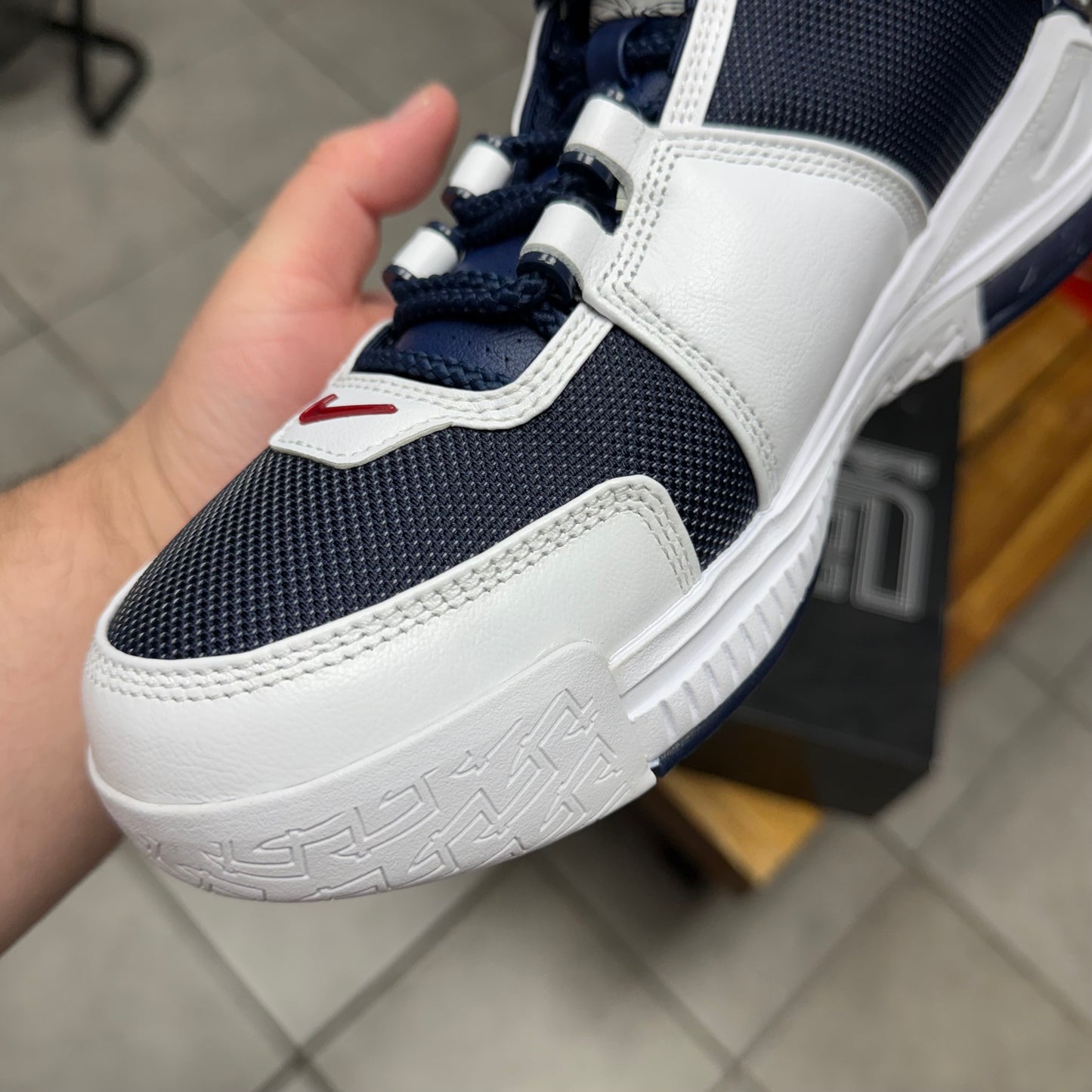 Nike Zoom LeBron 2 USA (Worn)
