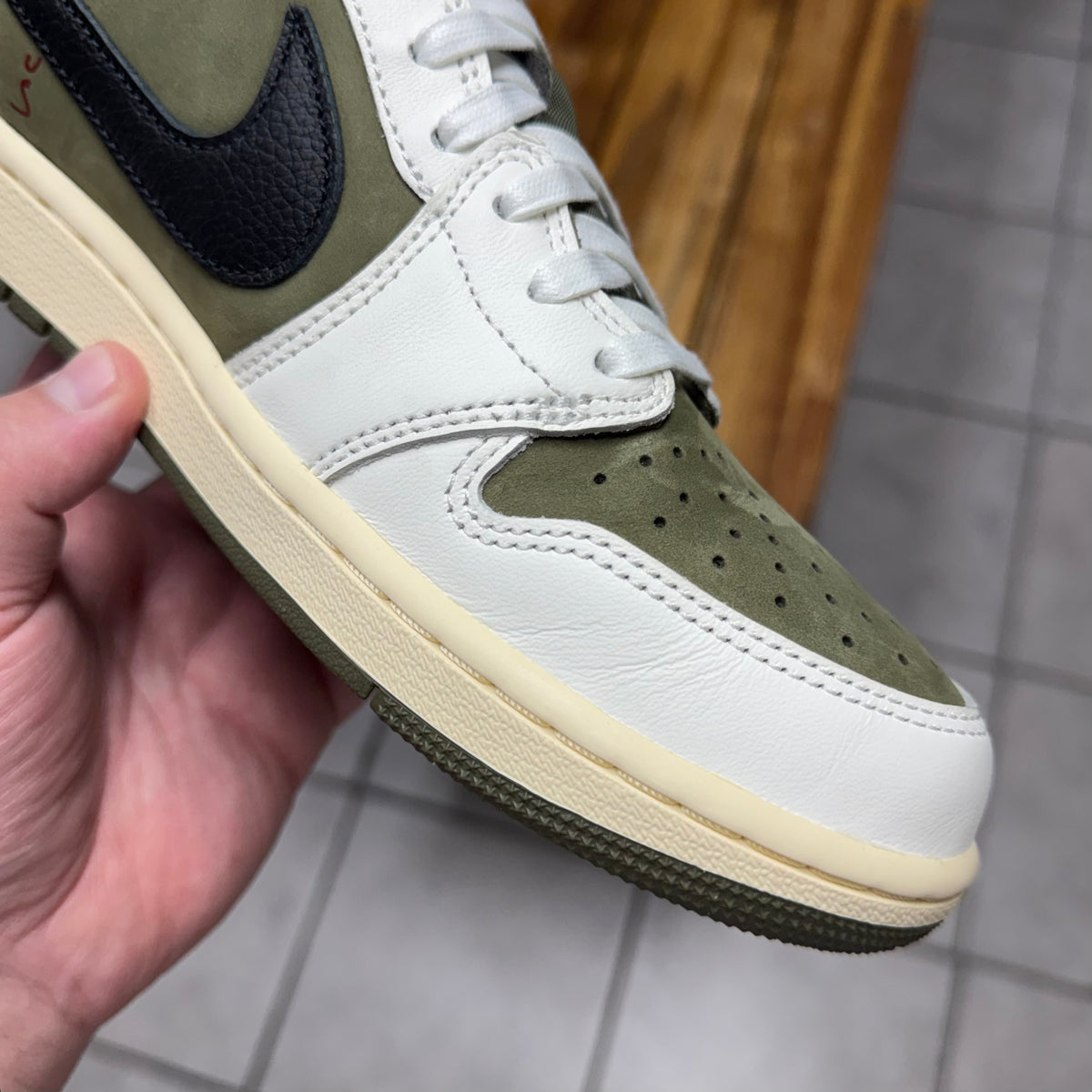 Jordan 1 Low OG x Travis Scott Medium Olive (Worn)