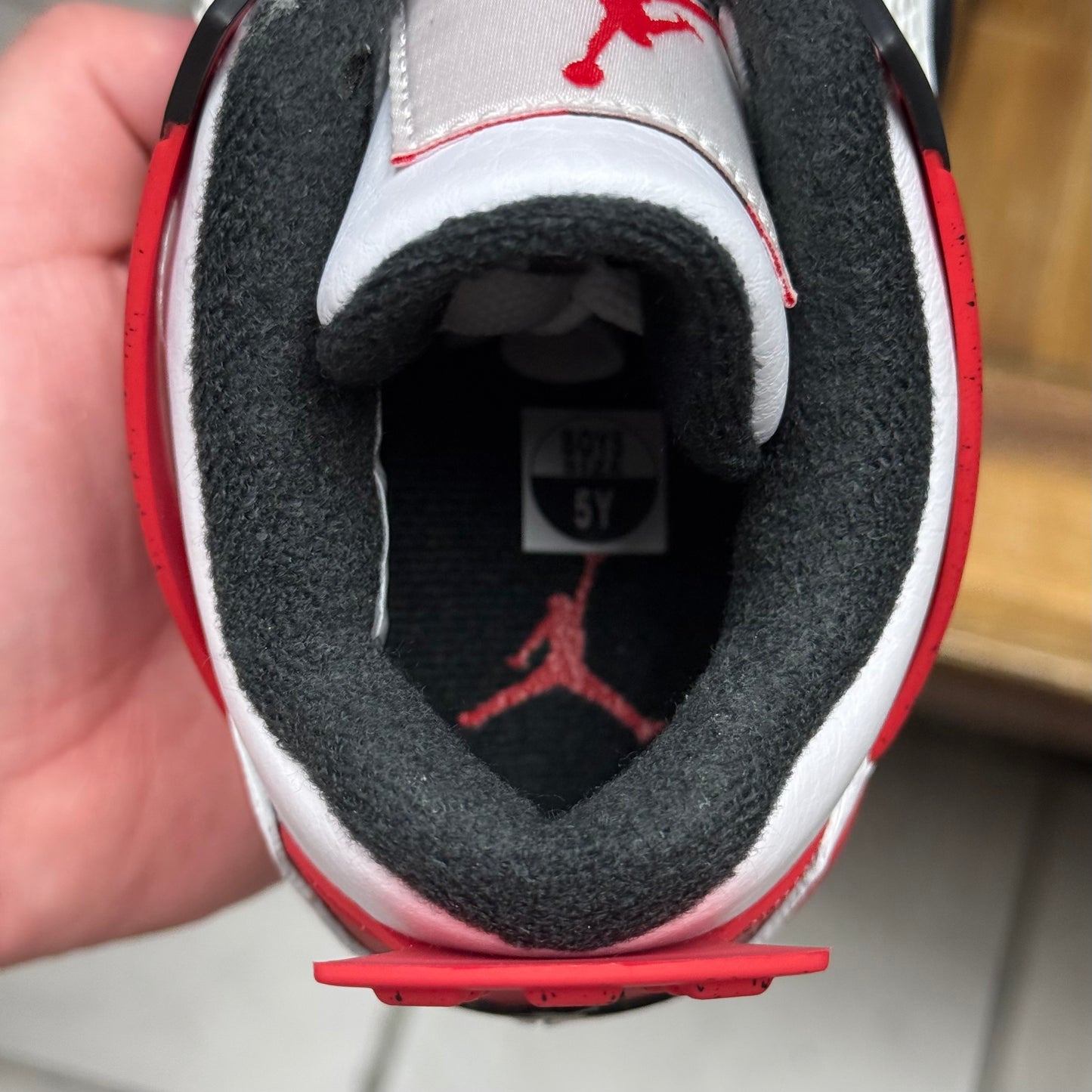 Jordan 4 Red Cement