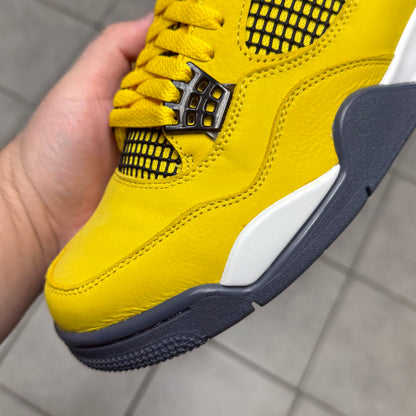 Jordan 4 Lightning (Worn)