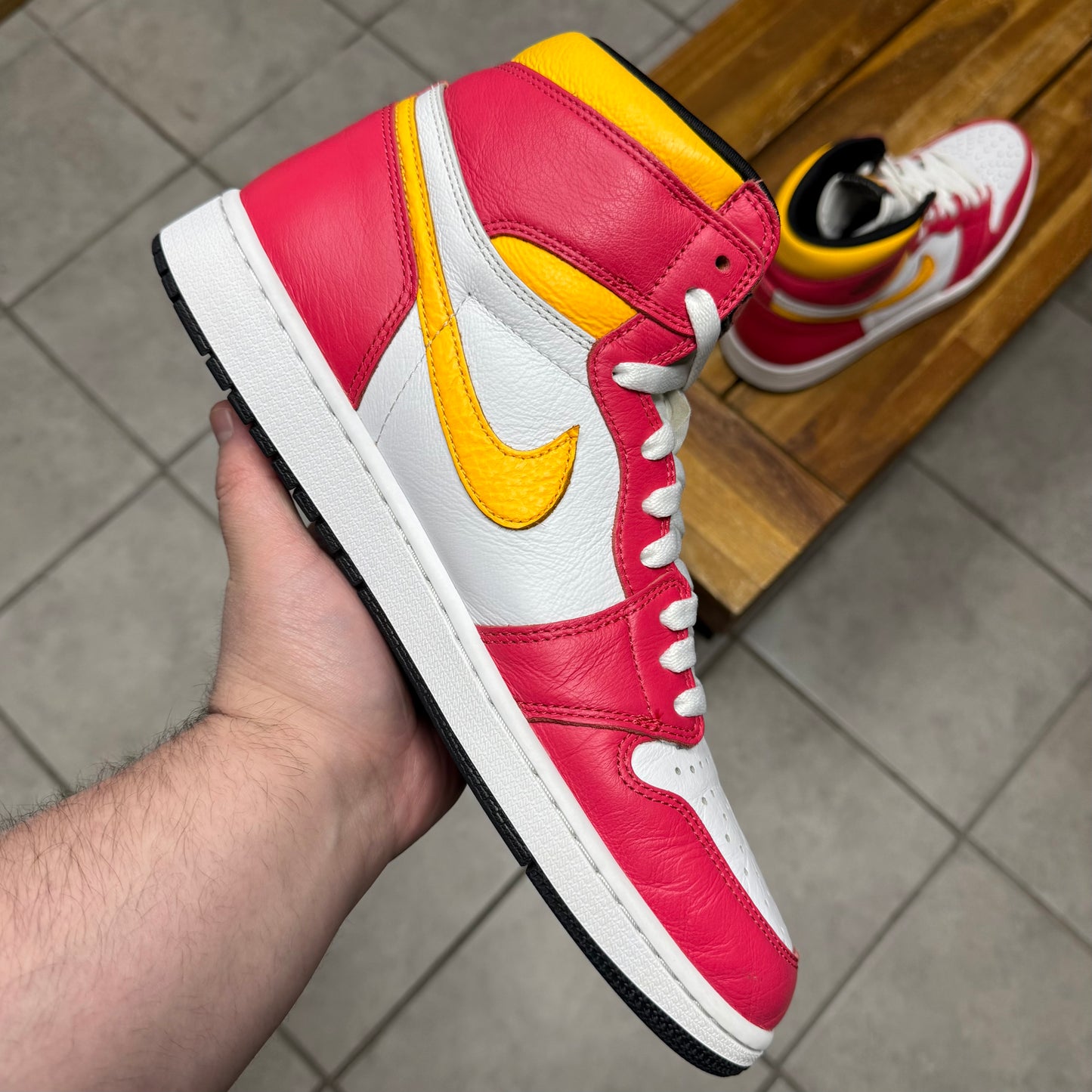 Jordan 1 High OG Light Fusion Red (Worn)