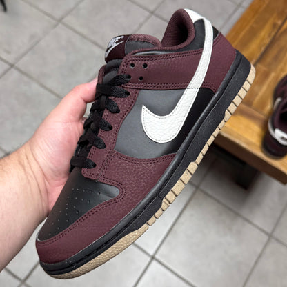 Dunk Low Next Nature ‘Burgundy Crush Black' (Worn)