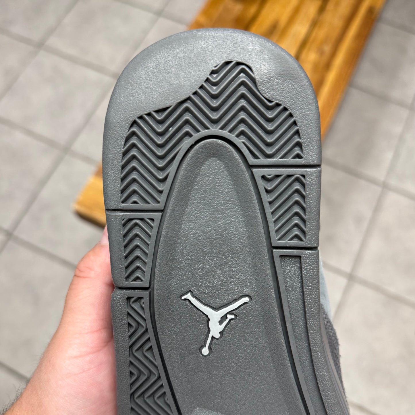 Jordan 4 Wet Cement (Worn)