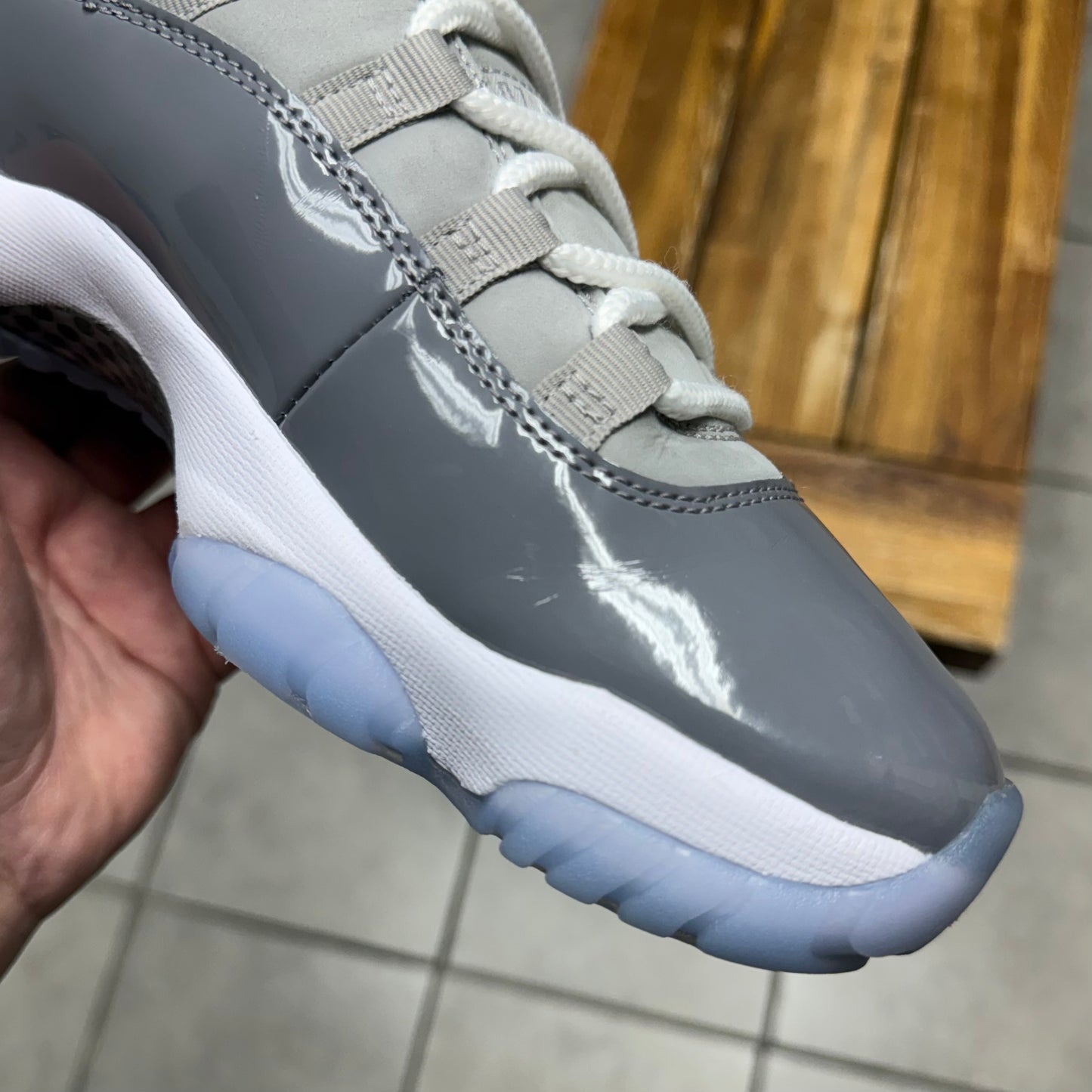 Jordan 11 Cool Grey (Worn)
