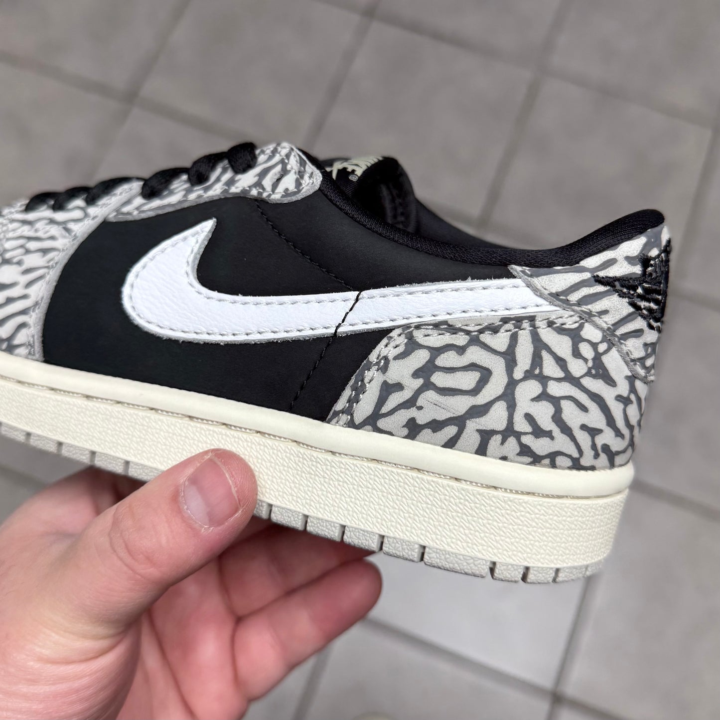 Jordan 1 Low OG Black Cement (Worn)