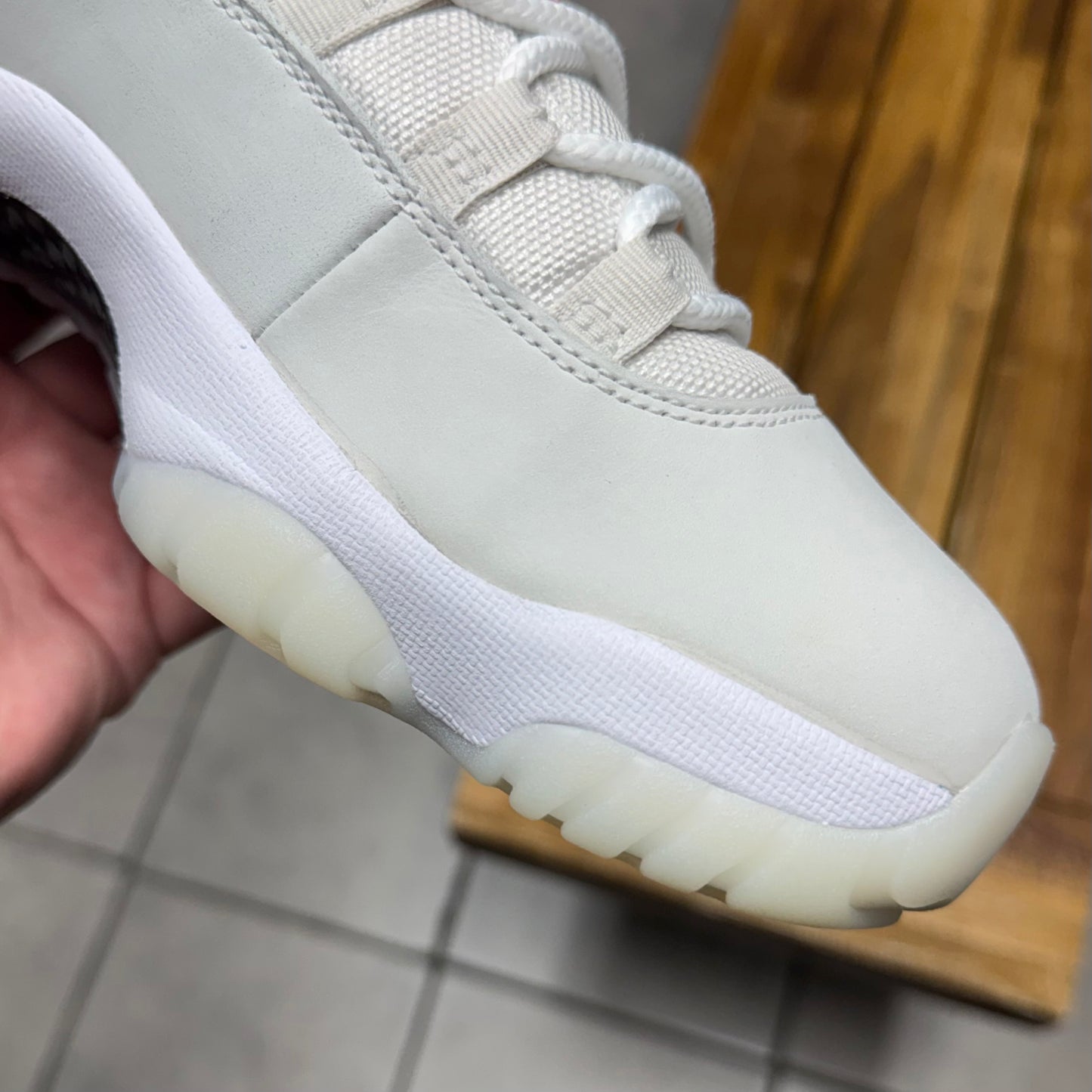 Jordan 11 Platinum Tint (Worn)