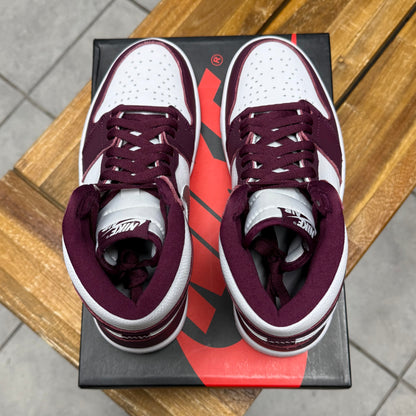 Jordan 1 High OG Bordeaux (Worn)